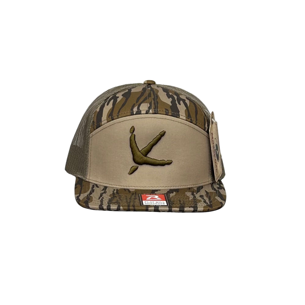 Turkey Tracks Logo 7 Panel Mossy Oak Bottomland and Olive